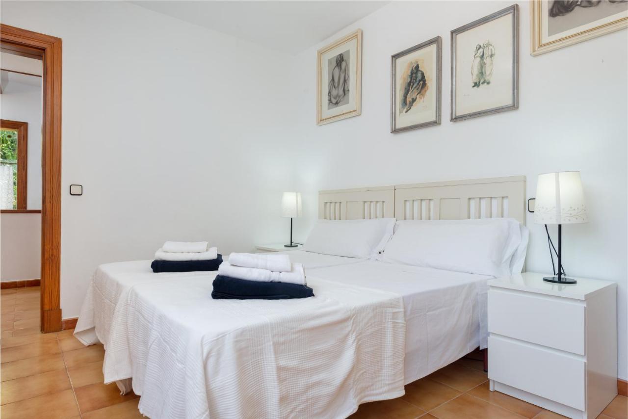 Villa New! Pere For 10 People With Pool And Panoramic Views *